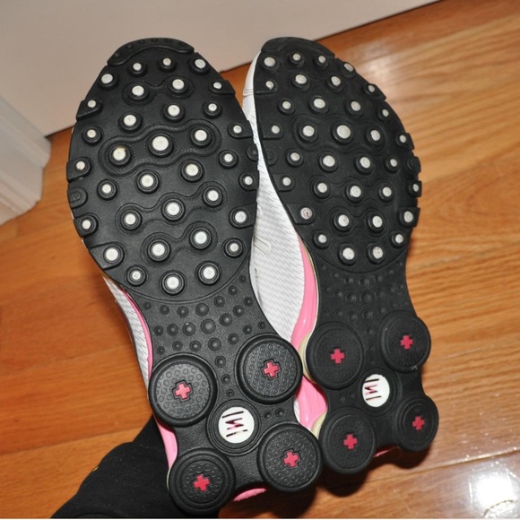 NIKE SHOX SNEAKERS SIZE 10.5 - Picture 5 of 7